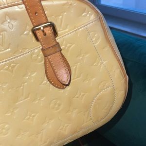 Louis Vuitton Bag used